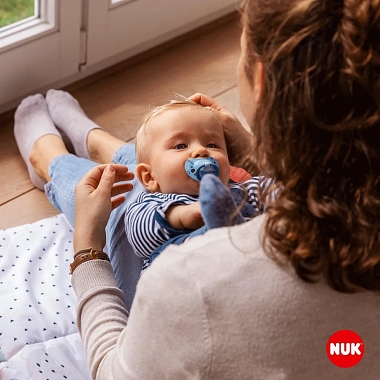 Купить Nuk Signature 1 шт соска-пустышка силиконовая ортодонтическая 6-18 мес